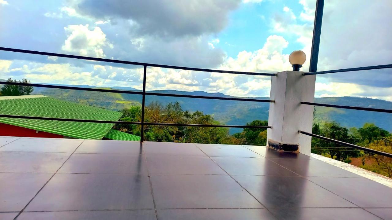 Dadaji Villa Panchgani Buitenkant foto