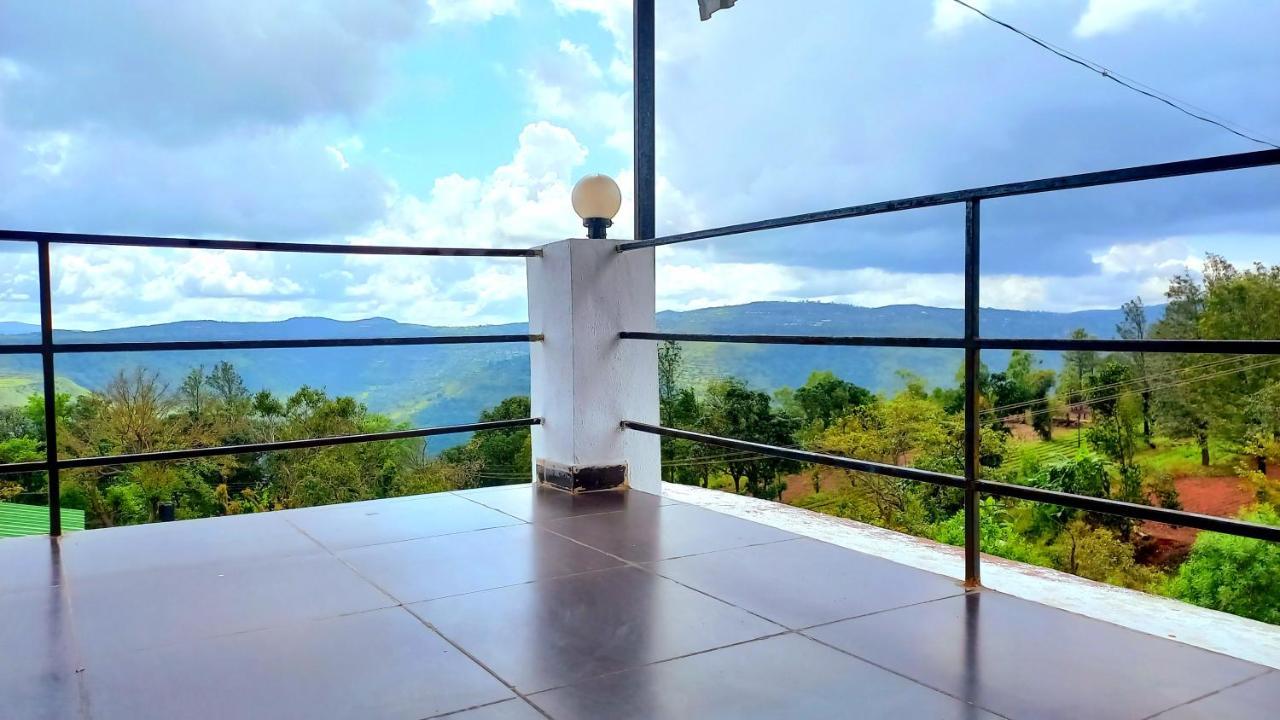 Dadaji Villa Panchgani Buitenkant foto